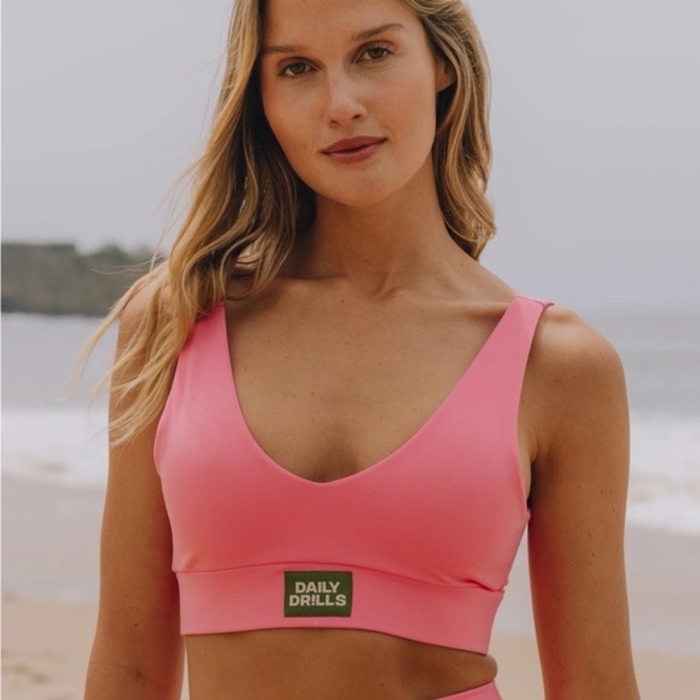Daily Drills Vibrant Pink Activewear Top